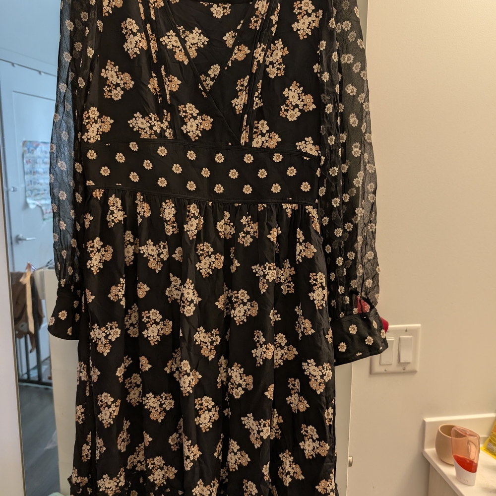 Kate Spade Black and Cream Floral Long Sleeve Dress